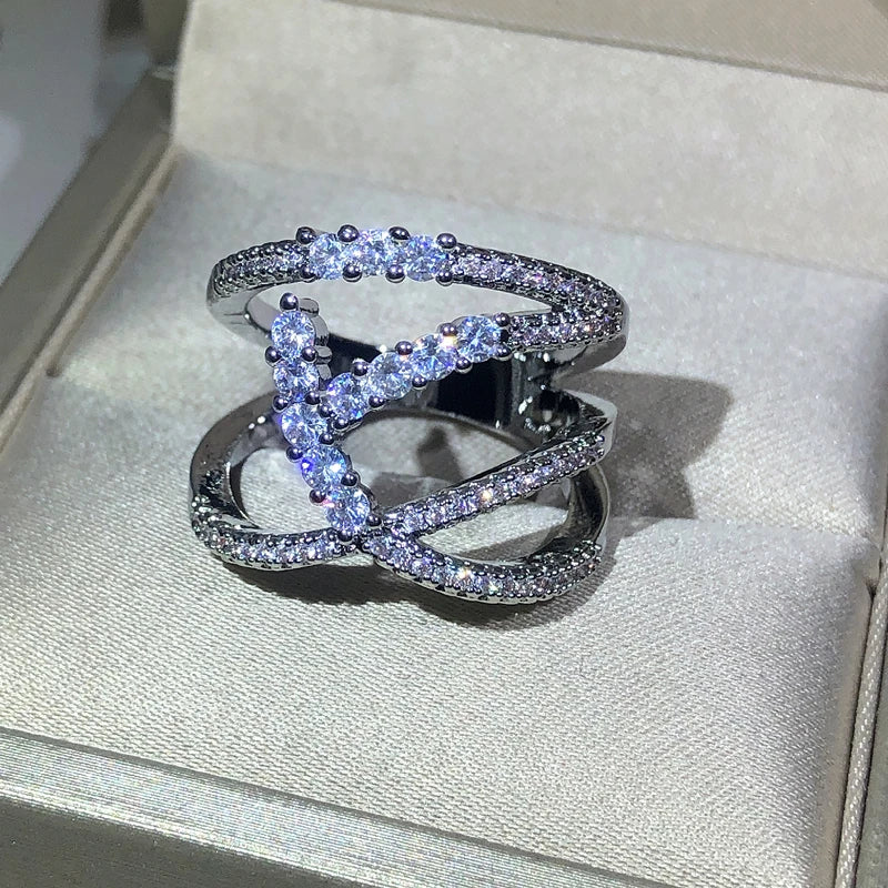 Creative wrap-around zircon sterling silver ring